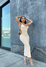 Load image into Gallery viewer, Mona Midi Dress